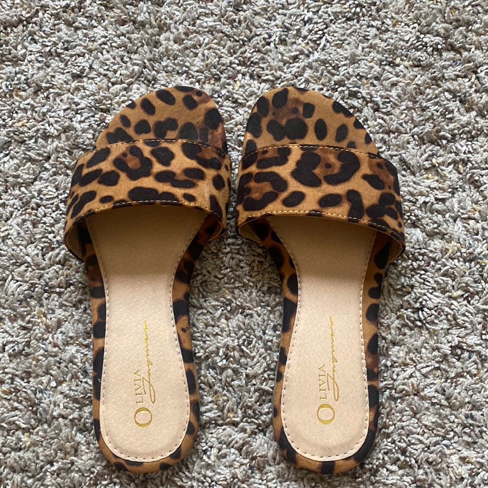 Leopard Sandals. Size 6.